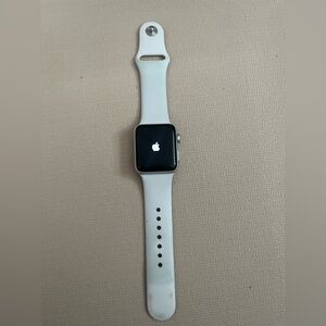 Used Apple Watch Series 3 (GPS) 38mm Case w White Sport Band - Silver Aluminum